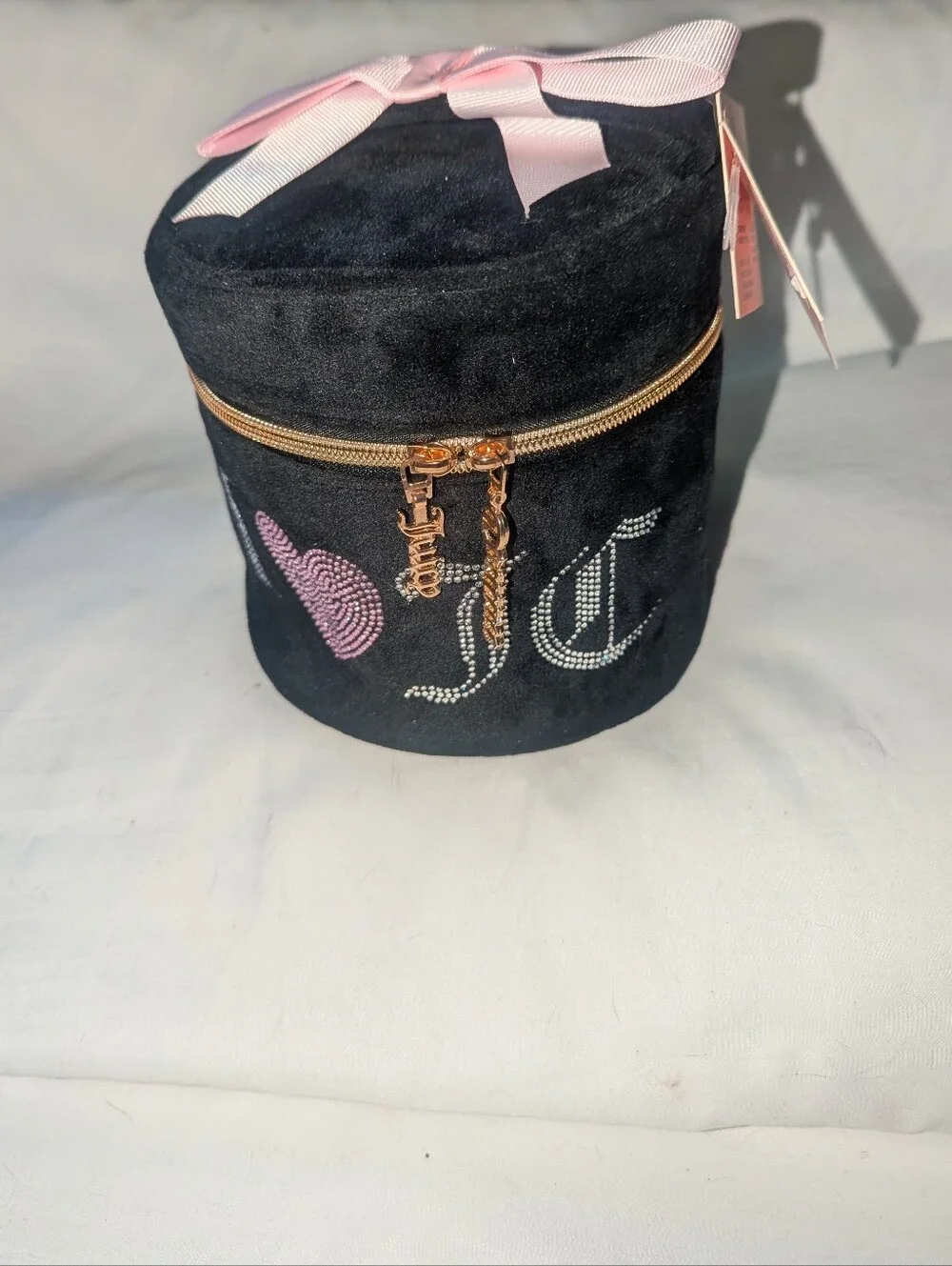 Juicy Couture NWT Black Velvet Cosmetic Case with Pink Bow and Rhinestones